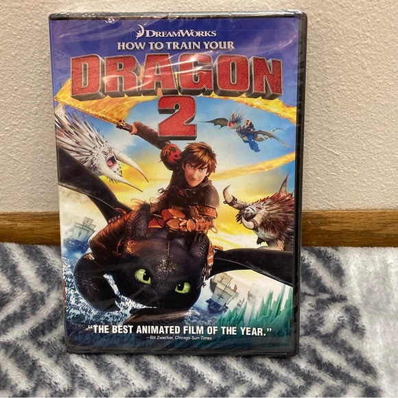 NWT DreamWorks How to Train Your Dragon 2 DVD - Picture 1 of 5